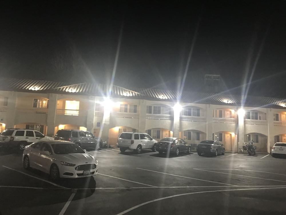 Travelodge By Wyndham Redding Ca Eksteriør bilde