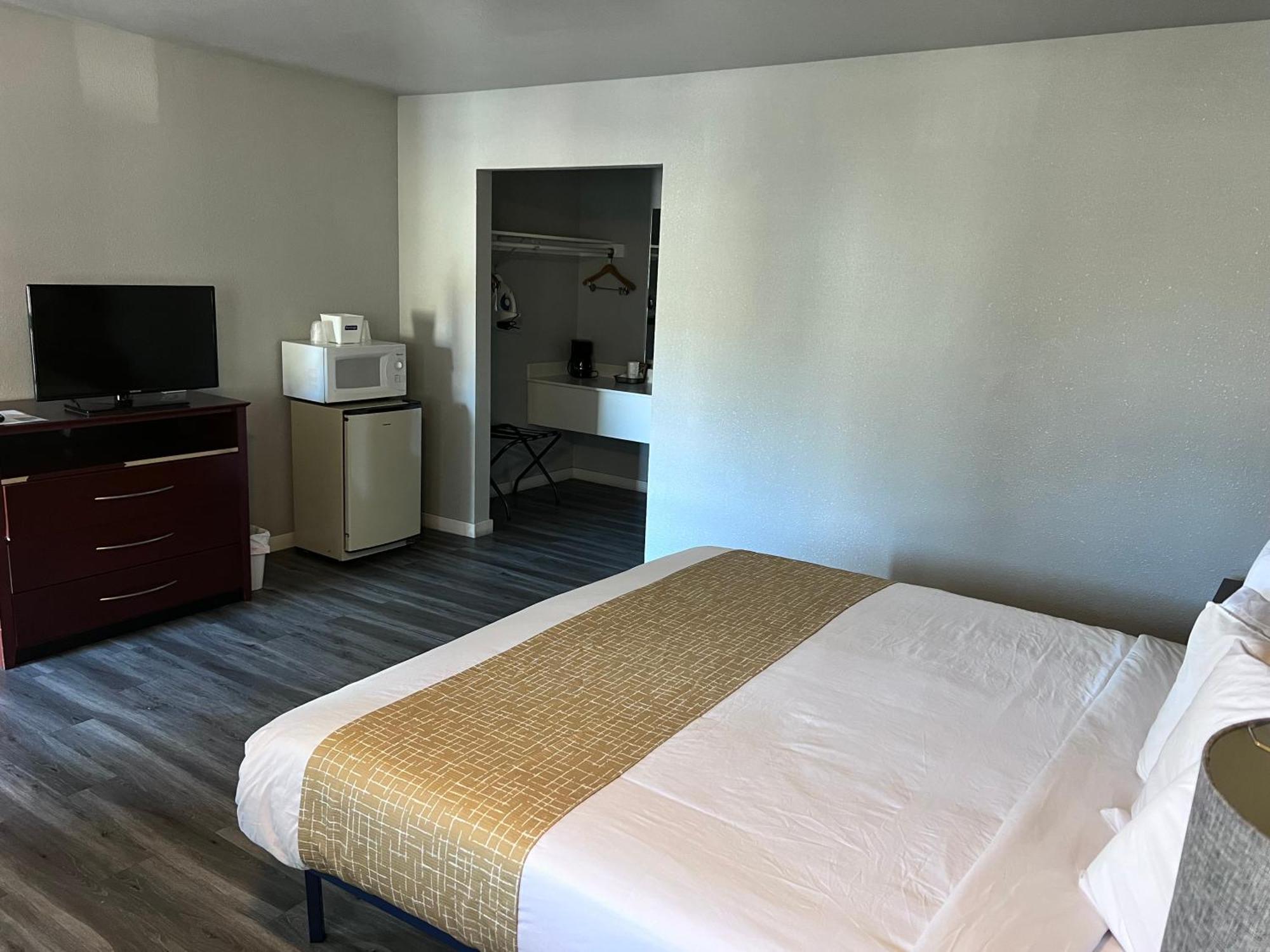 Travelodge By Wyndham Redding Ca Eksteriør bilde